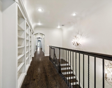 2145 Fairview Avenue - Photo Thumbnail 37