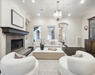 2145 Fairview Avenue - Photo Thumbnail 11