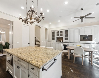 2145 Fairview Avenue - Photo Thumbnail 24