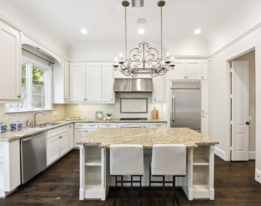 2145 Fairview Avenue - Photo Thumbnail 20