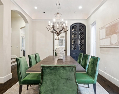 2145 Fairview Avenue - Photo Thumbnail 14