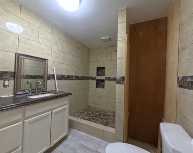 138 Blanchard Loop - Photo Thumbnail 5