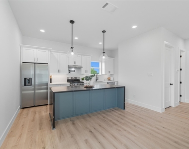 4749 Wilmington Street - Photo Thumbnail 5