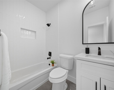 4749 Wilmington Street - Photo Thumbnail 15