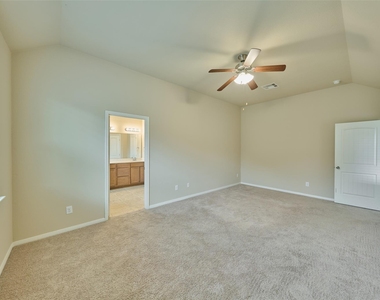 7443 Casita Drive - Photo Thumbnail 14