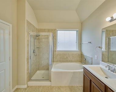 7443 Casita Drive - Photo Thumbnail 16