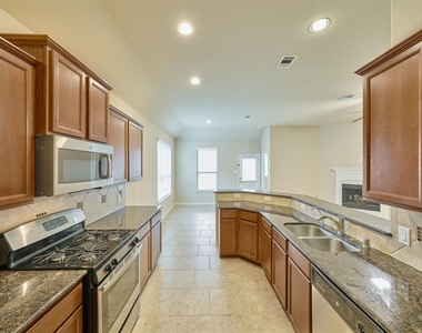 7443 Casita Drive - Photo Thumbnail 10