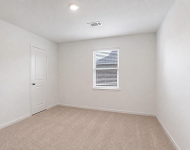 21034 Longeni Drive - Photo Thumbnail 14