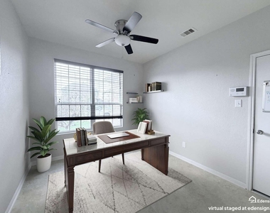 14910 Rustler Gate Lane - Photo Thumbnail 8