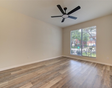 20911 Golden Sycamore Trail - Photo Thumbnail 8
