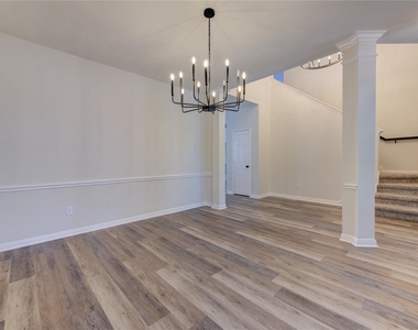 20911 Golden Sycamore Trail - Photo Thumbnail 6