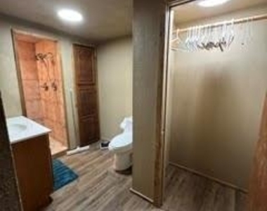 7301 Cr 203a - Photo Thumbnail 7