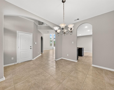 29122 Parker Trace Drive - Photo Thumbnail 14