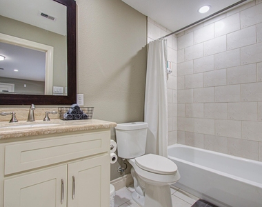 4001 Dallas Street - Photo Thumbnail 18