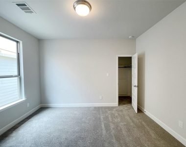 29814 Longleaf Grove Ln - Photo Thumbnail 49