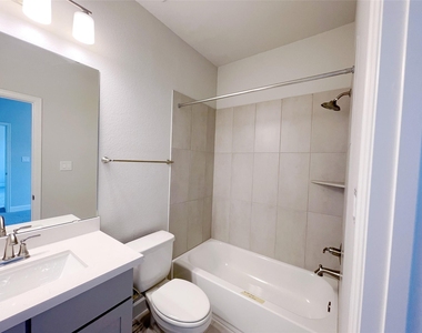 29814 Longleaf Grove Ln - Photo Thumbnail 48