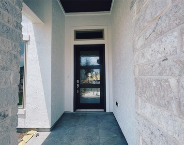 29814 Longleaf Grove Ln - Photo Thumbnail 2