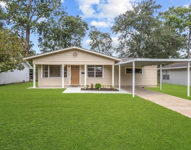 695 Callaway Drive - Photo Thumbnail 1