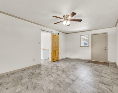 695 Callaway Drive - Photo Thumbnail 21