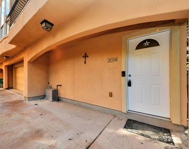 3014 Chenevert Street - Photo Thumbnail 3