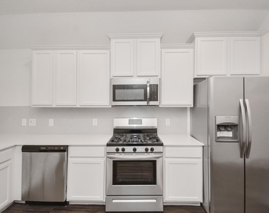 15826 Menlow Bend Drive - Photo Thumbnail 2