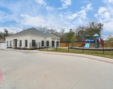 15826 Menlow Bend Drive - Photo Thumbnail 28