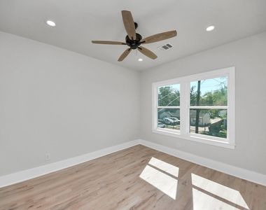 6312 Milwee Street - Photo Thumbnail 11