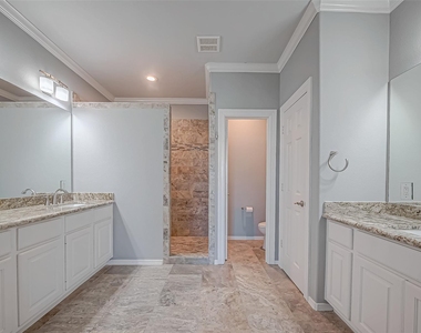 38 Islewood Boulevard - Photo Thumbnail 39