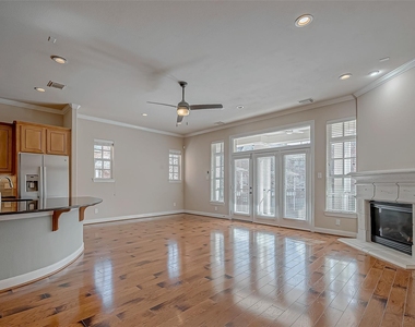 38 Islewood Boulevard - Photo Thumbnail 10