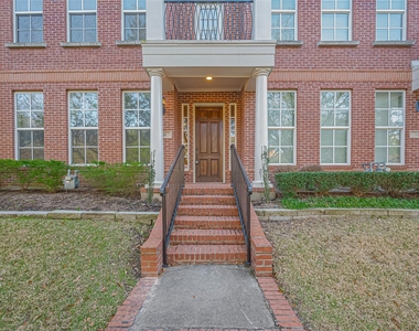 38 Islewood Boulevard - Photo Thumbnail 4