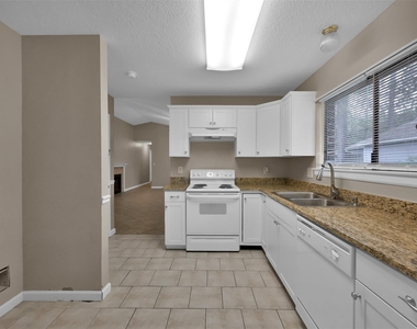 93 W High Oaks Circle - Photo Thumbnail 9