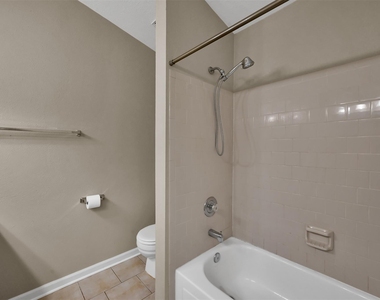 93 W High Oaks Circle - Photo Thumbnail 15