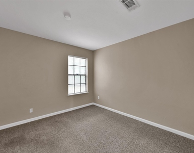 93 W High Oaks Circle - Photo Thumbnail 20