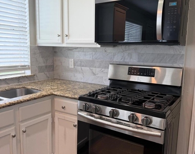 5006 Spring Branch Drive - Photo Thumbnail 36