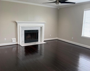 5006 Spring Branch Drive - Photo Thumbnail 43