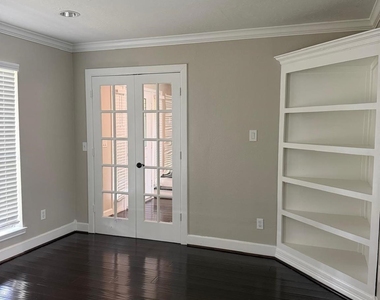 5006 Spring Branch Drive - Photo Thumbnail 30