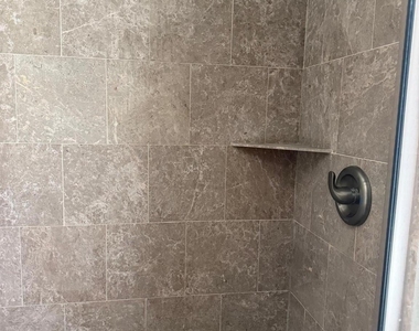 5006 Spring Branch Drive - Photo Thumbnail 18
