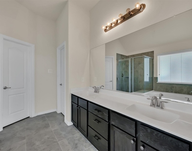 21331 Somerset Shores Crossing - Photo Thumbnail 14