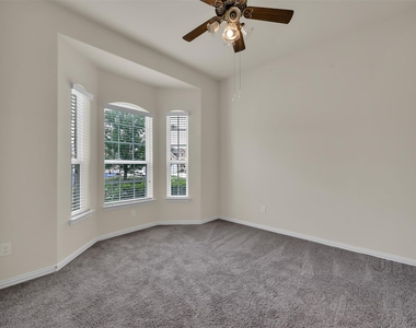 21331 Somerset Shores Crossing - Photo Thumbnail 15