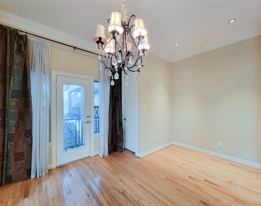 1742 Michigan Street - Photo Thumbnail 7