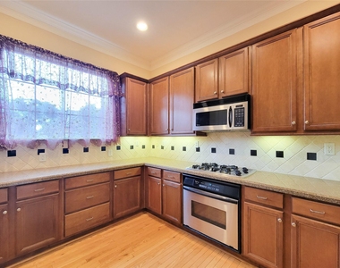 1742 Michigan Street - Photo Thumbnail 5