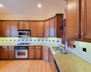 1742 Michigan Street - Photo Thumbnail 6