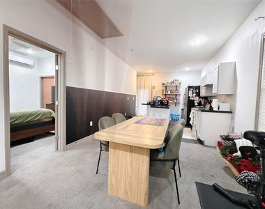 1217 Campbell Street - Photo Thumbnail 23