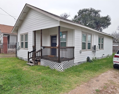 1217 Campbell Street - Photo Thumbnail 1