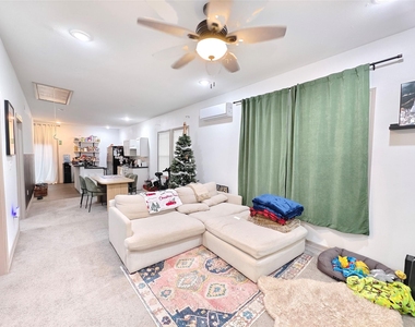1217 Campbell Street - Photo Thumbnail 15