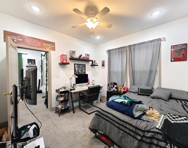 1217 Campbell Street - Photo Thumbnail 30