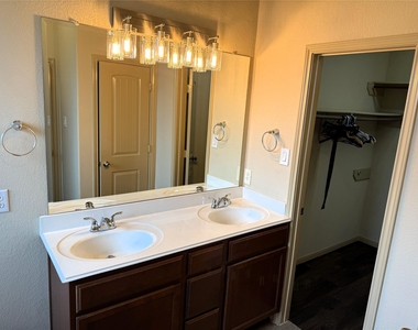22514 Range Haven Lane - Photo Thumbnail 14