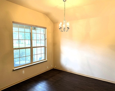 22514 Range Haven Lane - Photo Thumbnail 3