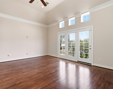 2513 Detering Street - Photo Thumbnail 21
