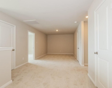 15652 Plum Brook Drive - Photo Thumbnail 6